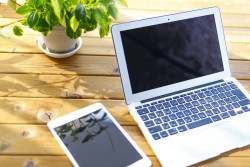 Mac book